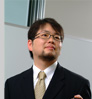 講師