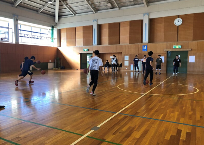 林間学校バスケット