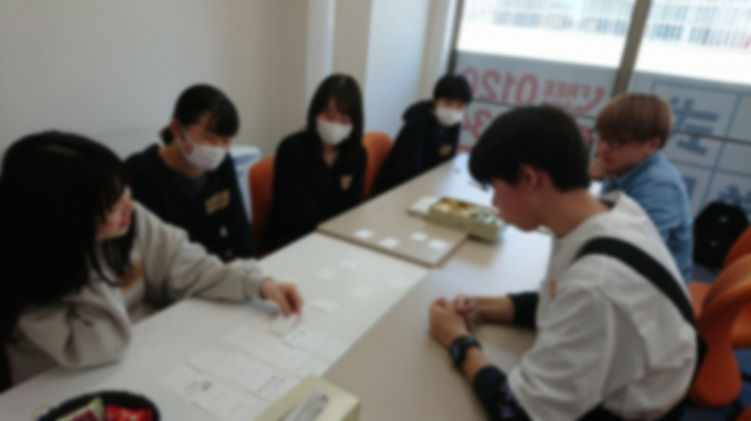 2020-04-13-18-03-00-418