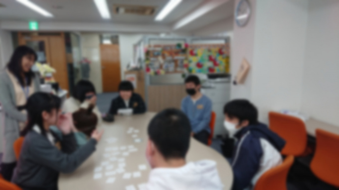 2020-04-13-18-03-51-023