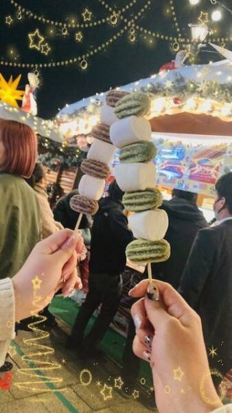 クリスマスマーケットでチュロス