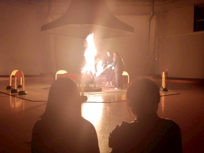 キャンプファイヤー