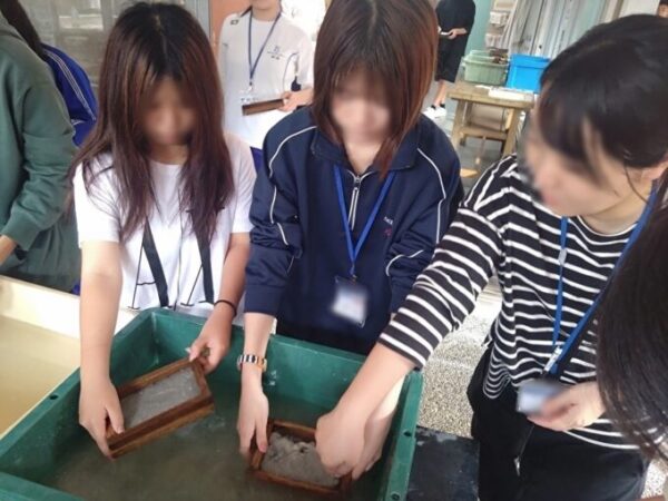 林間学校_紙漉き_1