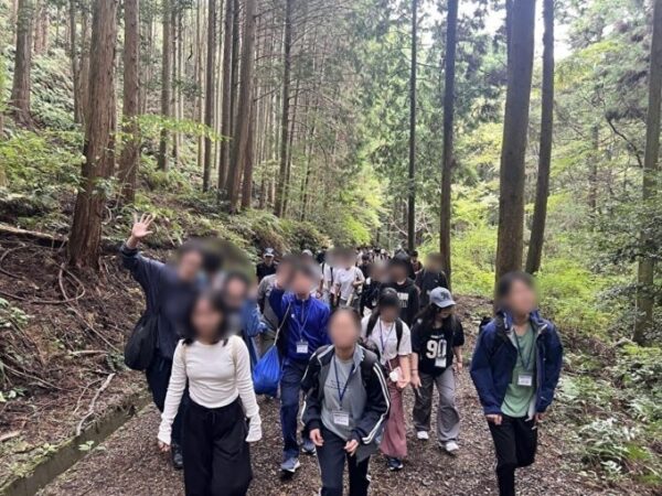 林間_秋_ハイキング1