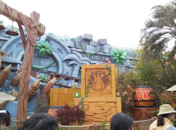 ドンキーコングでおなじみ、樽と木箱！