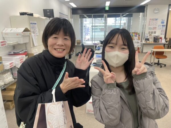 お世話になった先生と一緒にパチリ☆温かいご指導に感謝！