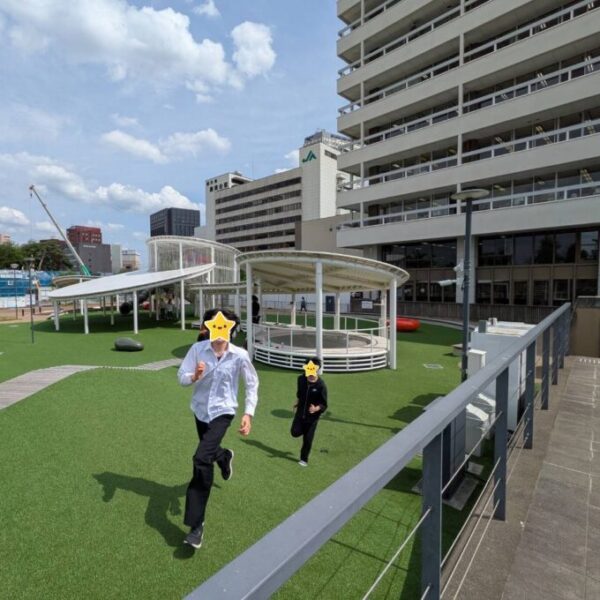 全力鬼ごっこ！
待てーーーー！！！
