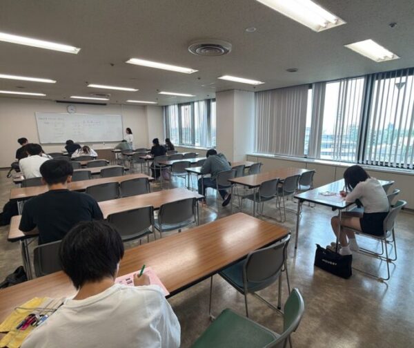今回、この教室はそんなに混んでいませんでした。