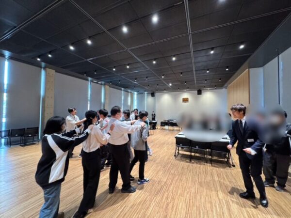 image(April_event)