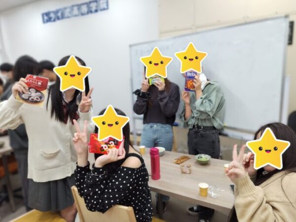 ポッキーやトッポ、大福などなど・・・こういうお菓子もお抹茶に合います。意外と。